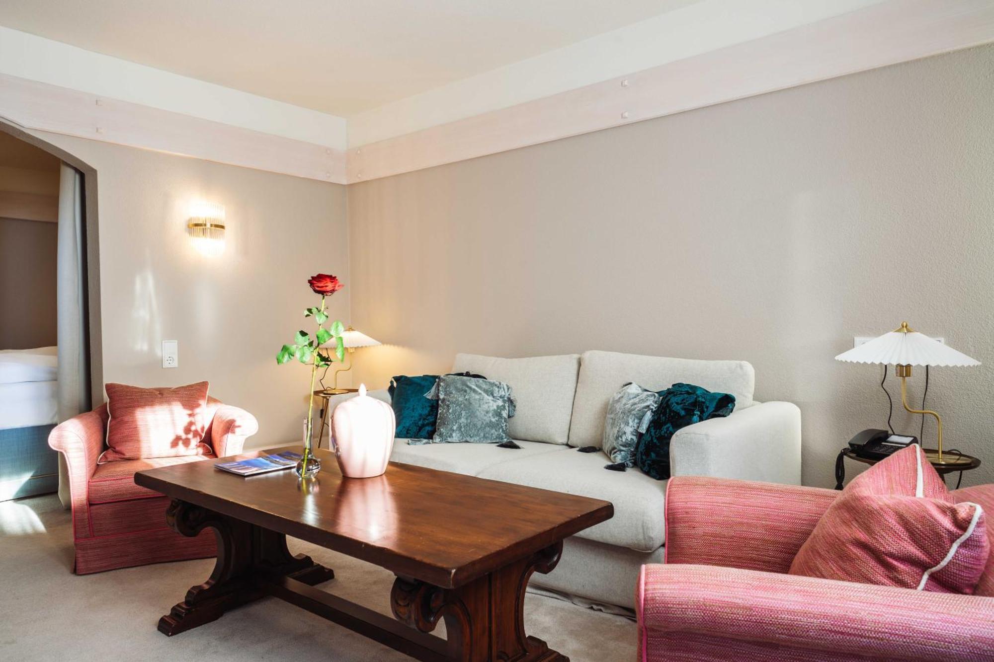 A-Rosa Collection Hotel Thurnher'S Alpenhof Zürs Екстериор снимка